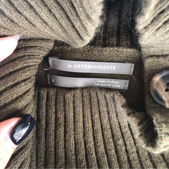 By Anthropologie Moss Green Button Shoulder Sweater Large - Picture 7 of 10